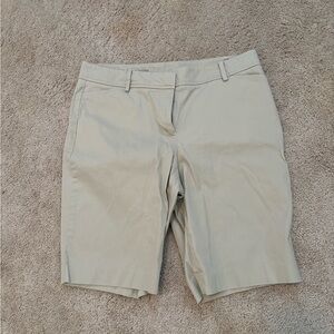Talbots Perfect Short in Beige